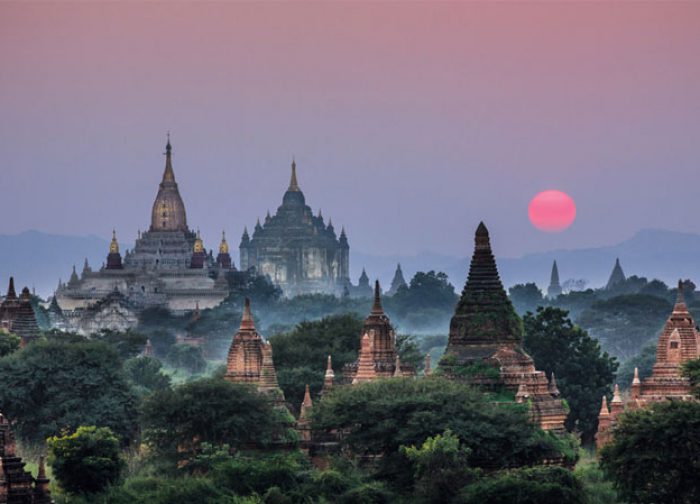 Bagan-Sunrise---Sunset---temples