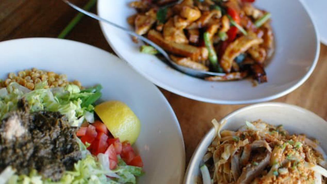 10 Foods to Try in Myanmar